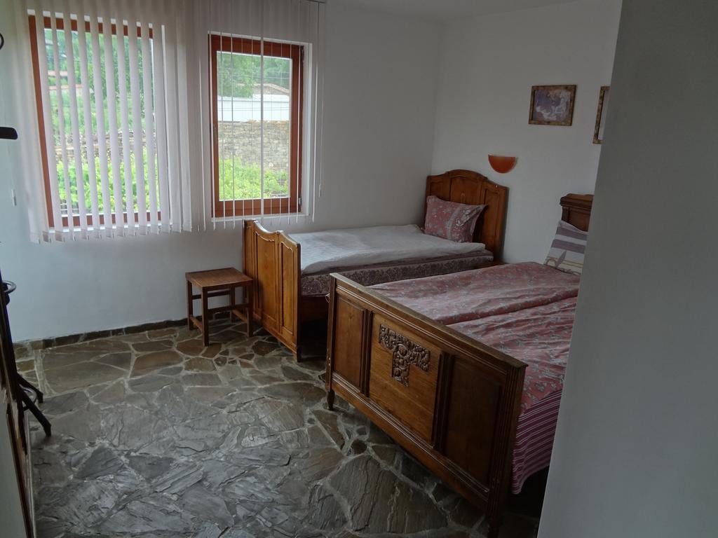 Guest House Diabora Arbanaszi Kültér fotó