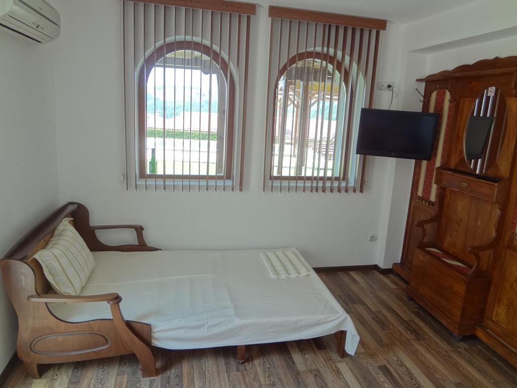 Guest House Diabora Arbanaszi Kültér fotó