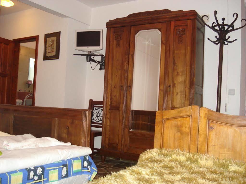 Guest House Diabora Arbanaszi Kültér fotó