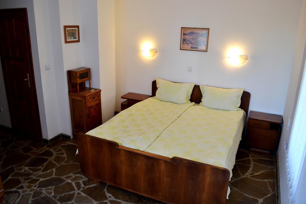 Guest House Diabora Arbanaszi Szoba fotó