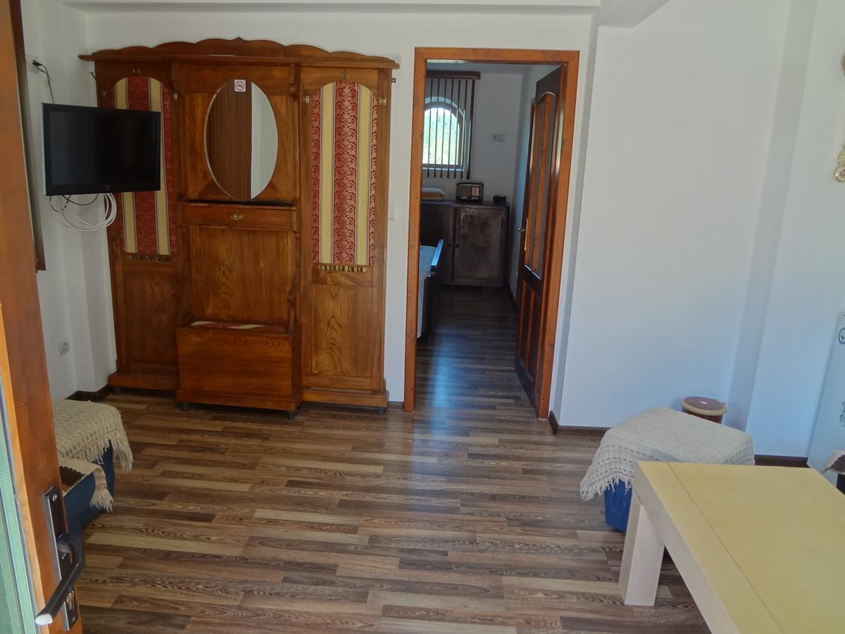 Guest House Diabora Arbanaszi Kültér fotó
