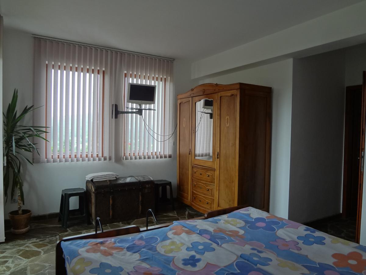 Guest House Diabora Arbanaszi Kültér fotó