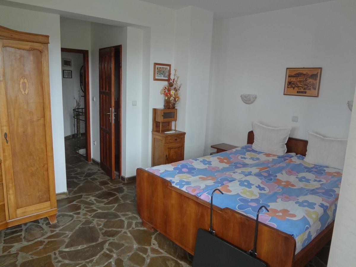 Guest House Diabora Arbanaszi Kültér fotó